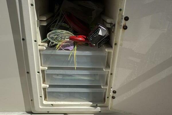 24ft Pursuit Yacht For Sale