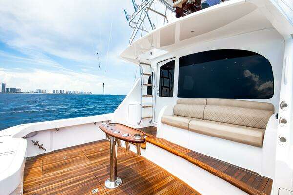 Viking 48 Convertible Yacht For Sale