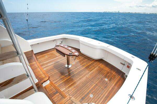 Viking 48 Convertible Yacht For Sale