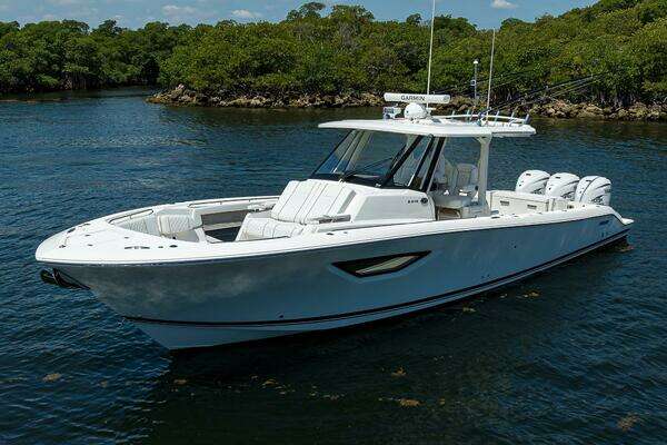 Pursuit S378 Sport Yacht For Sale