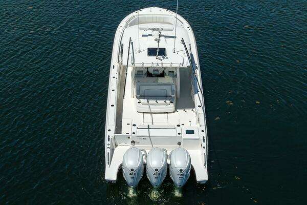 Pursuit S378 Sport Yacht For Sale