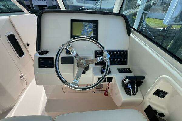 Grady-White Freedom 325 Yacht For Sale
