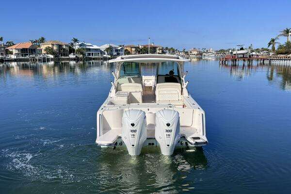 Grady-White Freedom 325 Yacht For Sale
