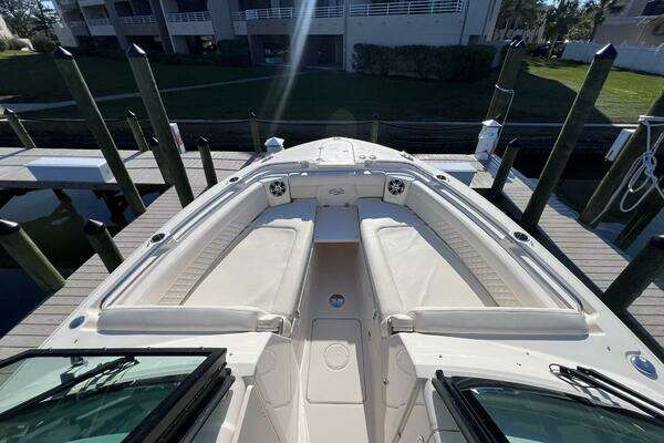 Grady-White Freedom 325 Yacht For Sale
