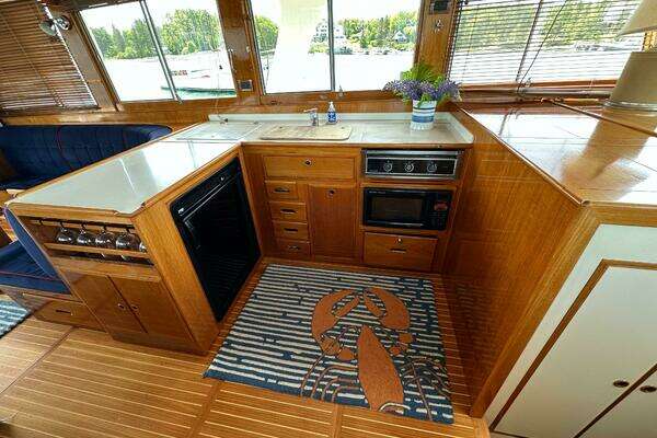 Grand Banks 46 Europa Yacht For Sale