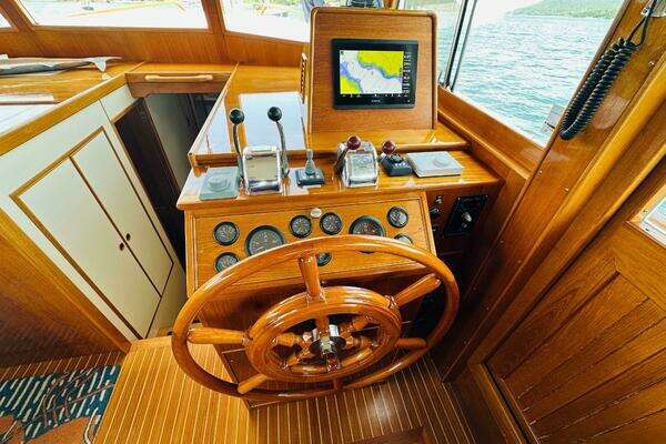 Grand Banks 46 Europa Yacht For Sale