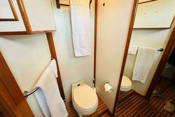 Grand Banks 46 Europa Yacht For Sale