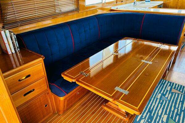 Grand Banks 46 Europa Yacht For Sale