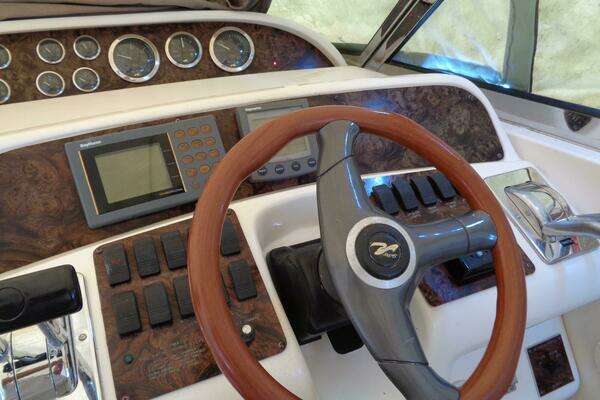 Endless Summer II 37ft Sea Ray Yacht For Sale