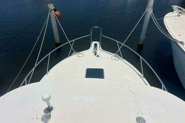 Photo of the 1997 Pursuit 3000 Offshore Express "Primo"