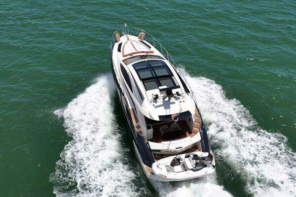 Marquis 500 Sport Coupe Yacht For Sale