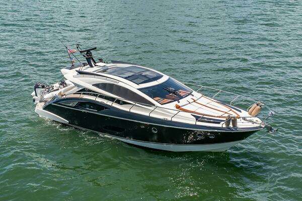 Marquis 500 Sport Coupe Yacht For Sale