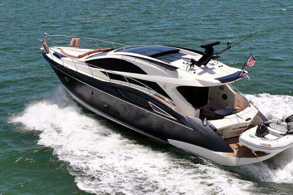Marquis 500 Sport Coupe Yacht For Sale