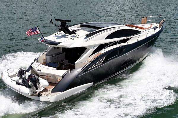 Marquis 500 Sport Coupe Yacht For Sale