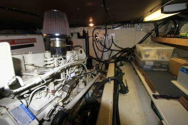 Willard Flybridge Sedan Trawler Yacht For Sale