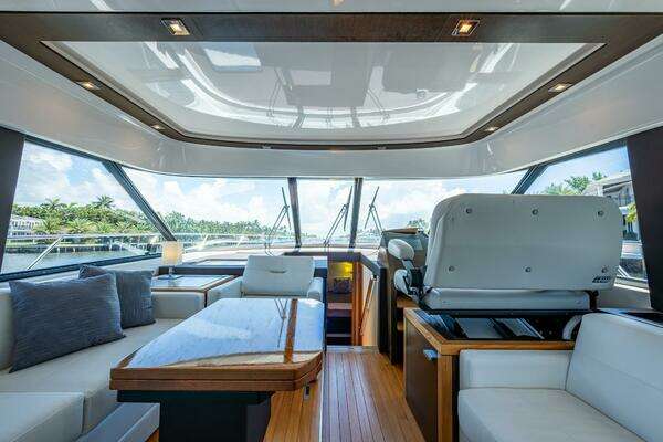 Tiara Yachts  Yacht For Sale