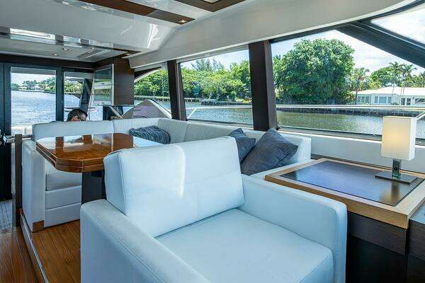 Tiara Yachts  Yacht For Sale