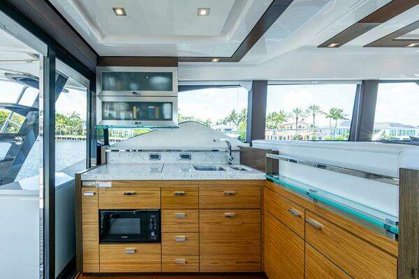 Tiara Yachts  Yacht For Sale
