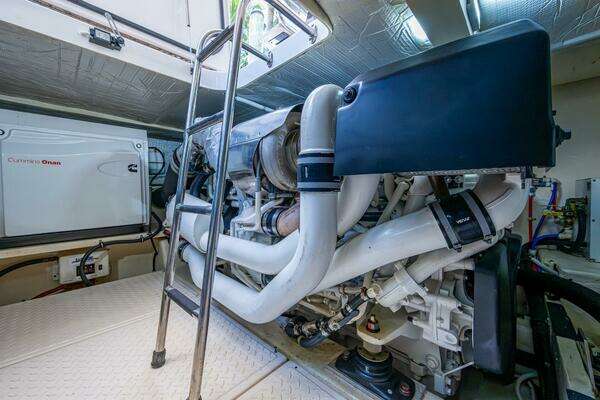 Tiara Yachts  Yacht For Sale