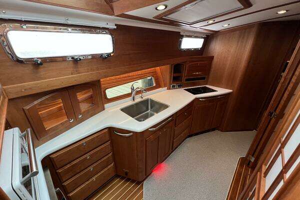 Sabre 48 Yacht For Sale