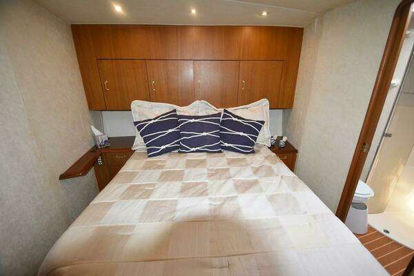 Ocean Yachts  Yacht For Sale