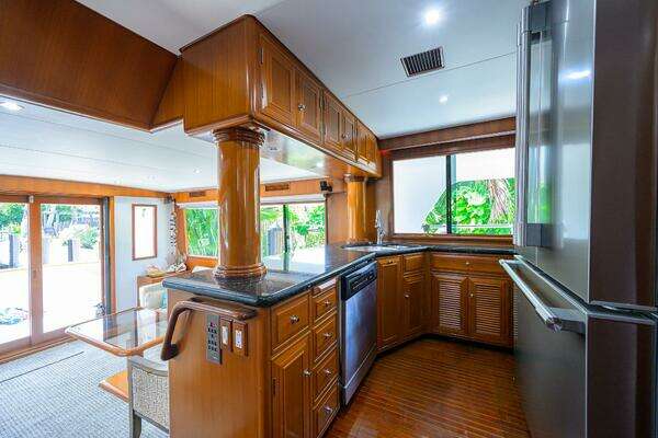 Ocean Alexander 602 MKI Yacht For Sale