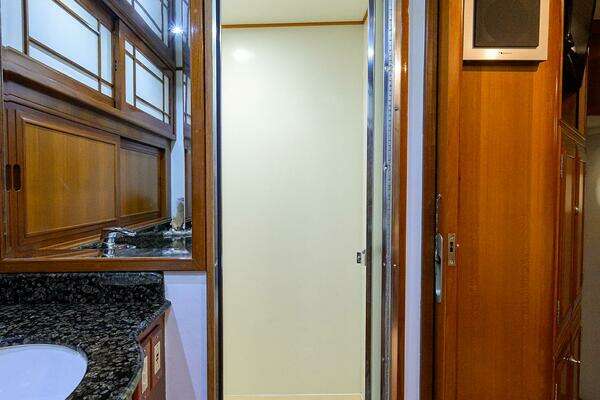 Ocean Alexander 602 MKI Yacht For Sale