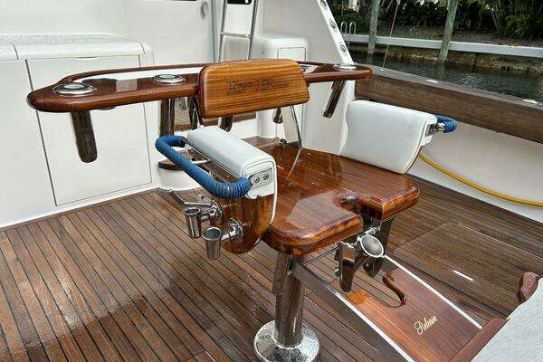 Viking 52 Convertible Yacht For Sale