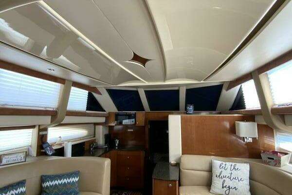 Meridian 368 Motor Yacht Yacht For Sale