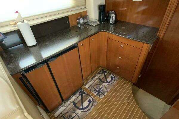 Meridian 368 Motor Yacht Yacht For Sale