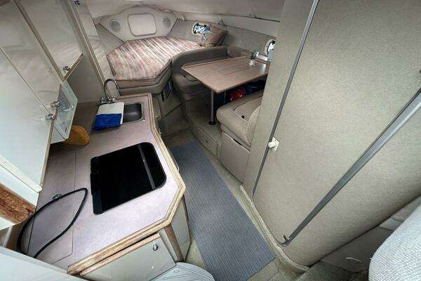 Photo of the 1998 Maxum 2800 SCR "Weekend Distraction"