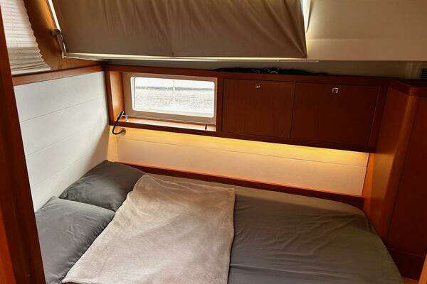 Beneteau Sense 55 Yacht For Sale