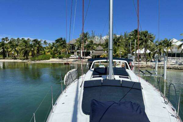 Beneteau Sense 55 Yacht For Sale