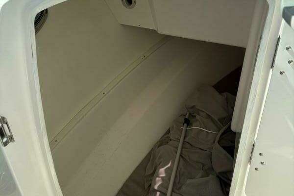 Robalo R317 Dual Console Yacht For Sale