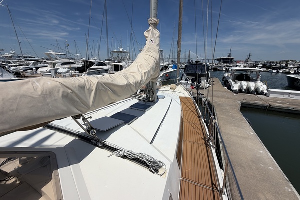 Northern Goose 52ft Amel Yacht For Sale