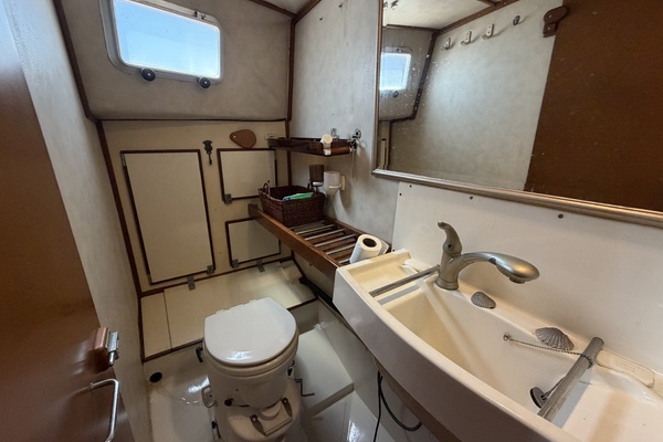 Northern Goose 52ft Amel Yacht For Sale