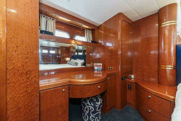 Horizon 70 Motoryacht Yacht For Sale