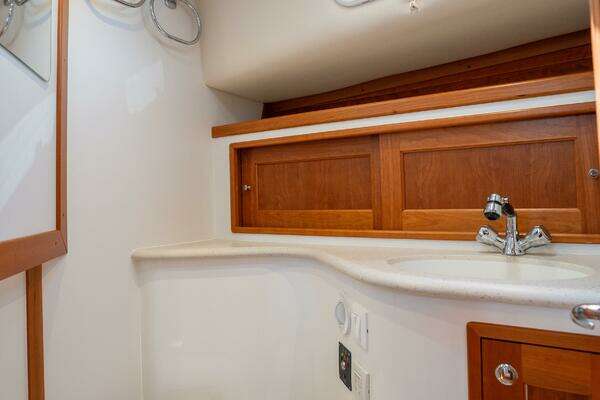 MJM 40z Yacht For Sale