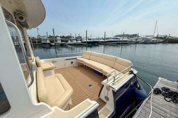 MJM 40z Yacht For Sale