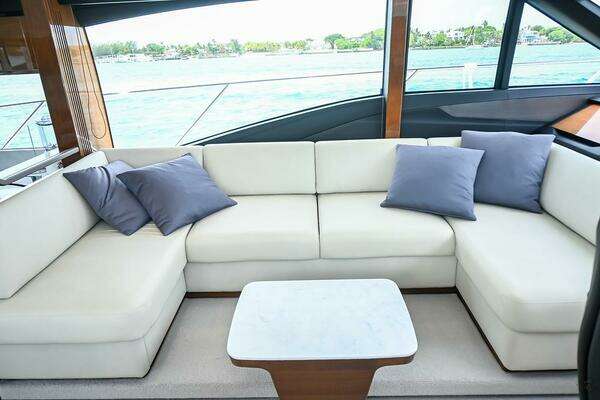 Princess S62 Yacht For Sale