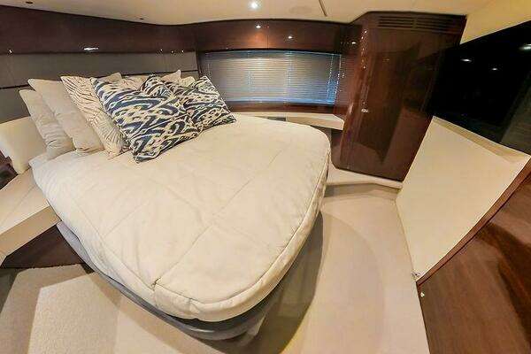 Princess S62 Yacht For Sale