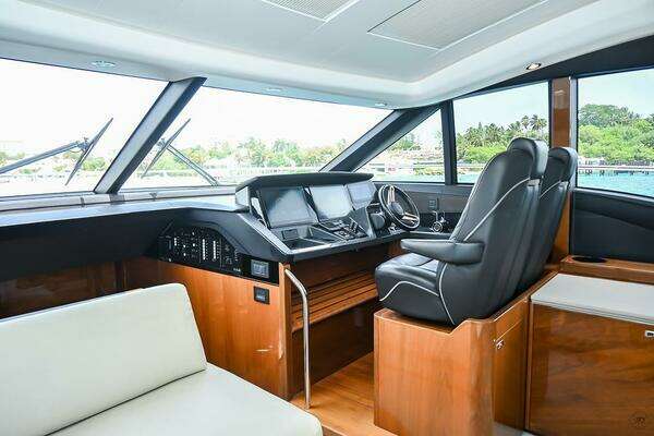 Princess S62 Yacht For Sale
