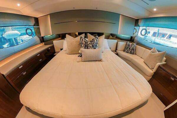 Princess S62 Yacht For Sale