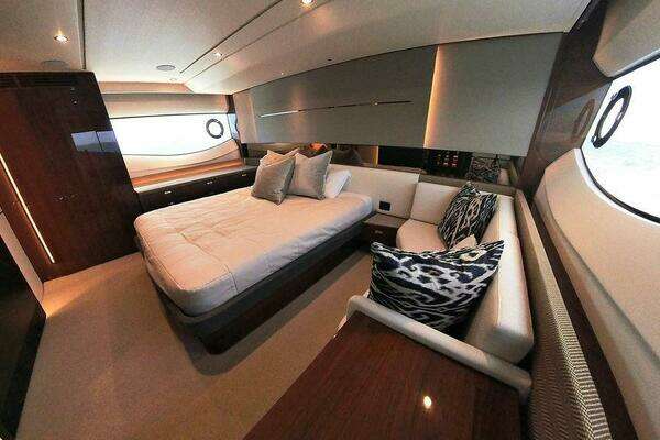 Princess S62 Yacht For Sale