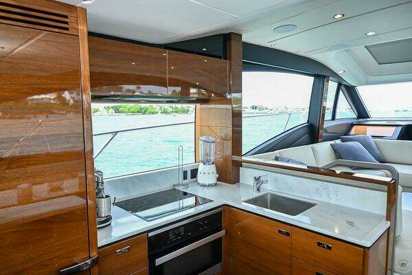 Princess S62 Yacht For Sale