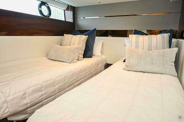 Princess S62 Yacht For Sale
