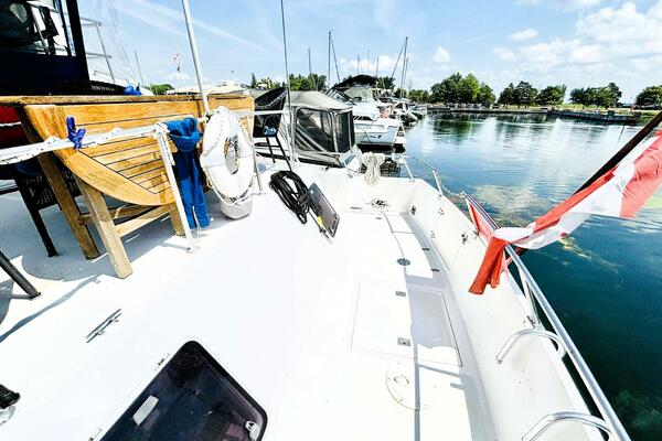40ft DeFever Yacht For Sale