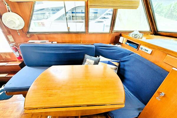 40ft DeFever Yacht For Sale