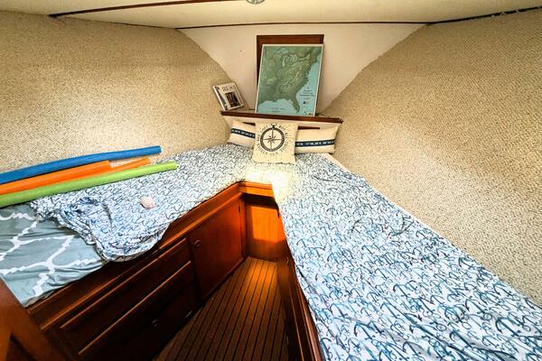 40ft DeFever Yacht For Sale