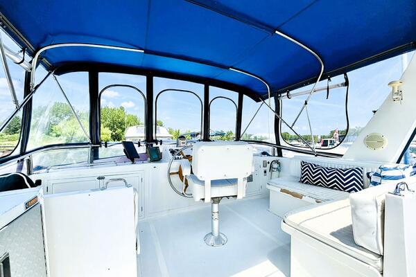 40ft DeFever Yacht For Sale